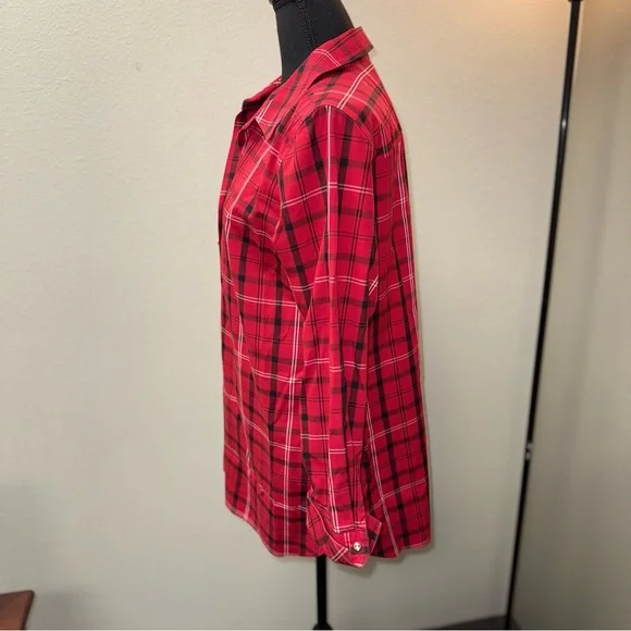 Talbots Red & Black Plaid Non-Iron Button Down Women's Shirt. Size 12 - Picture 3 of 8